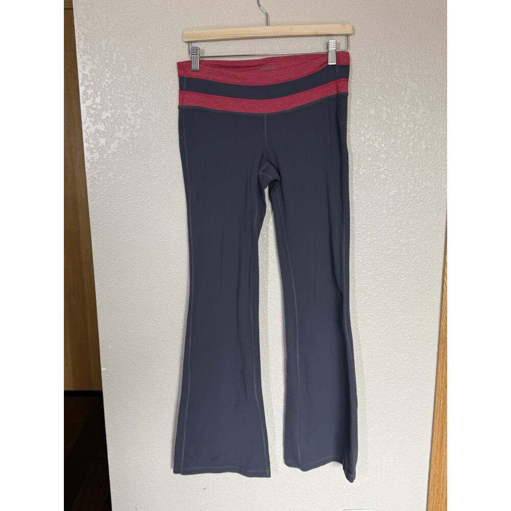 Athleta Flare Leg Yoga Pants Size Medium Gray Red
